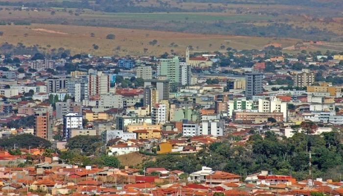 Qualidade da Educação Básica em Patos de Minas sofre aumento acima da média estipulada pelo governo federal