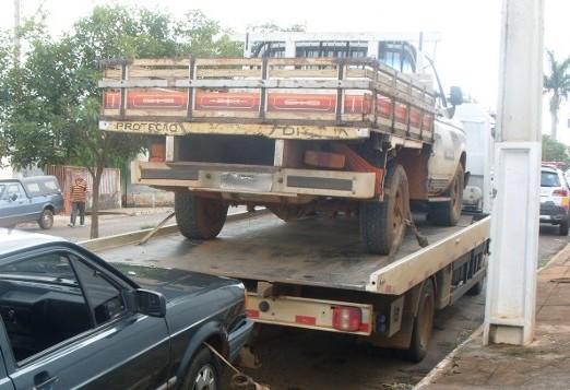 Caminhonete furtada de açougueiro em Lagoa Formosa é recuperada pela Polícia Militar de Carmo do Paranaíba