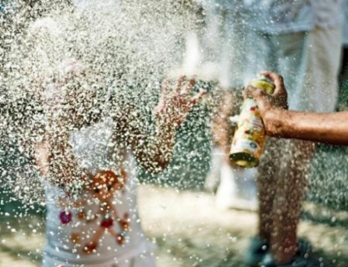 Spray de espuma utilizado no carnaval pode causar vários danos à saúde