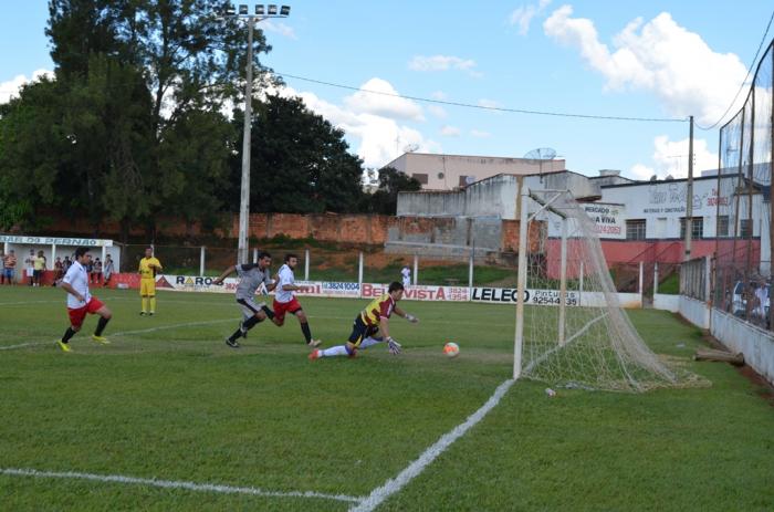 Santa Cruz vence o Tiradentes na Copa AMAPAR e mantém chances de classificação para a próxima fase da competição