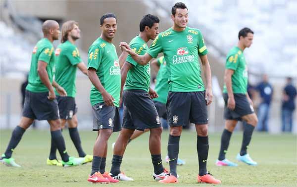 Técnico da Seleção Brasileira convoca dois jogadores do Atlético Mineiro para a 