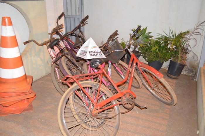 Polícia Militar de Lagoa Formosa faz nova apreensão de bicicletas furtadas e encaminha suspeitos para a delegacia de polícia