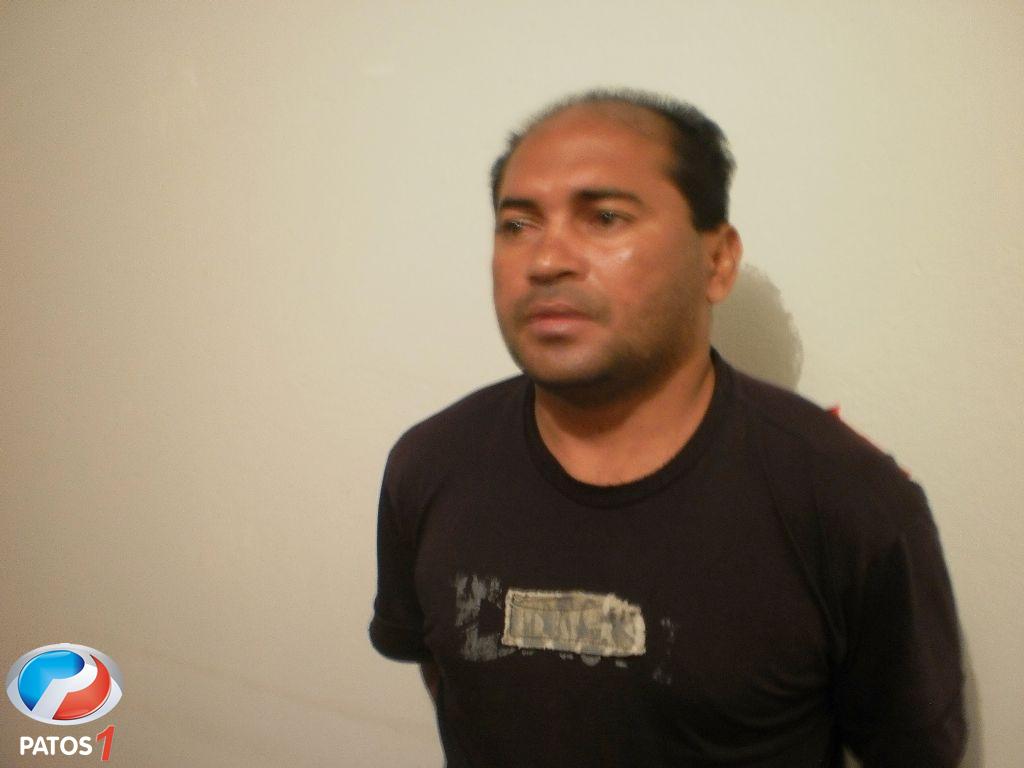 clique para ampliar Denúncia leva PM de São Gotardo até um bar e apreende Crack