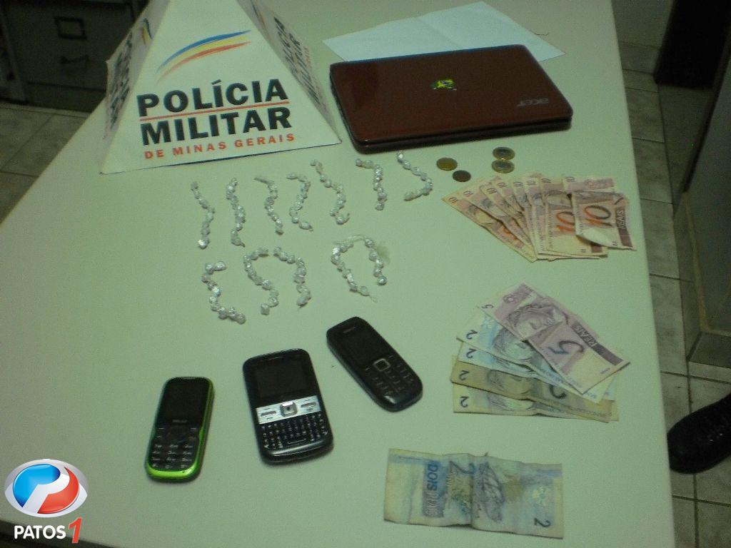 clique para ampliar Denúncia leva PM de São Gotardo até um bar e apreende Crack