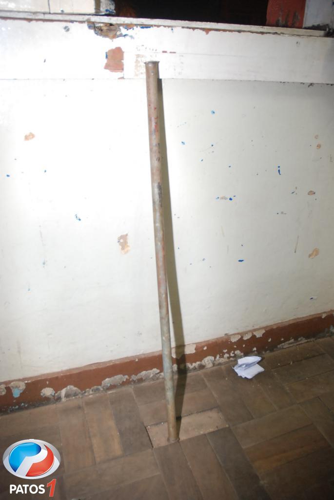 clique para ampliar Homem é agredido com barra de ferro ao levar peixe na casa da ex em Lagoa Formosa