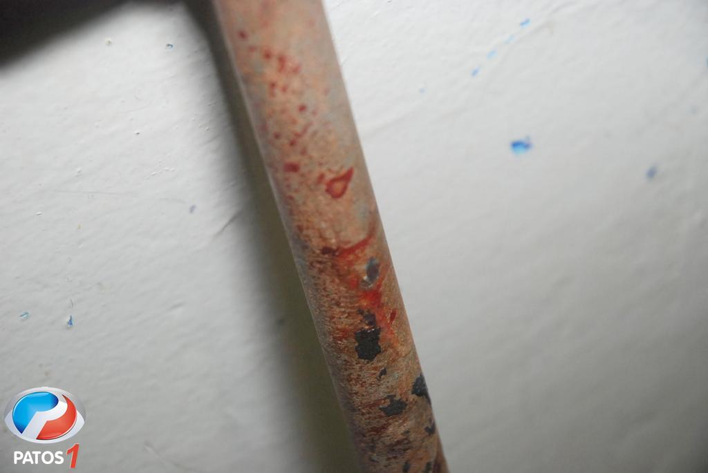 clique para ampliar Homem é agredido com barra de ferro ao levar peixe na casa da ex em Lagoa Formosa