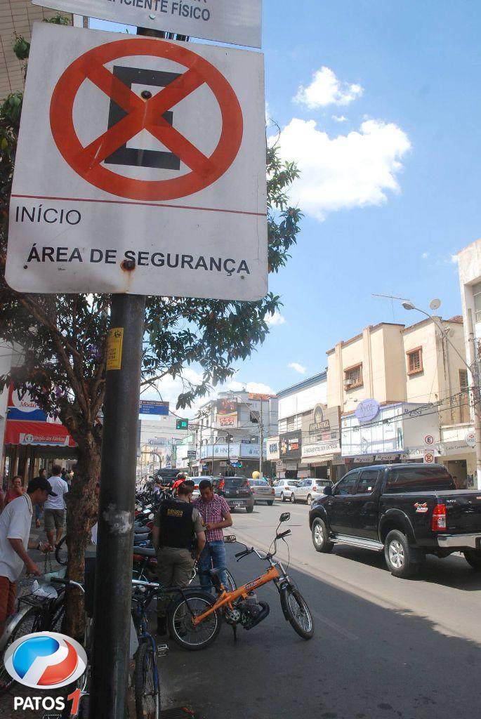 Ação da Polícia Militar coíbe o uso irregular de bicicletas motorizadas em  Patos de Minas