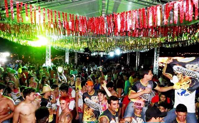 Prefeito de Presidente Olegário cancela carnaval 2016 devido à crise financeira e queda na arrecadação do município