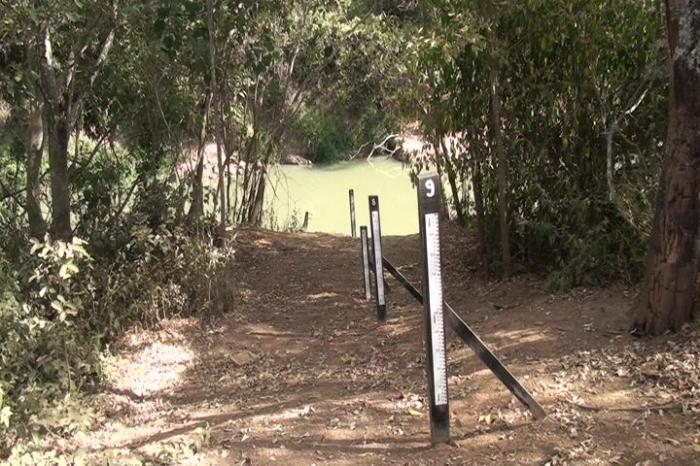 Patos de Minas: Defesa Civil alerta para baixo nível de água do Rio Paranaíba