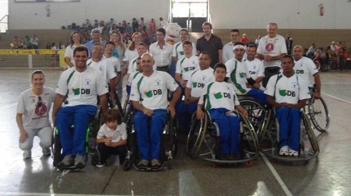 Equipe de Basquete UNIPAM-DB se prepara para o Campeonato Brasileiro em cadeiras de rodas
