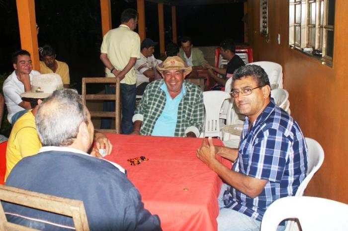  Acontece nesta Segunda-Feira (15/12) a final do torneio de truco do Paulo do Quinzinho no sítio Alto Astral