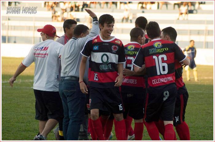 Equipe Eliagro/Celebridades é campeã da Copa AMAPAR pelo segundo ano seguido e faz festa em Patos de Minas