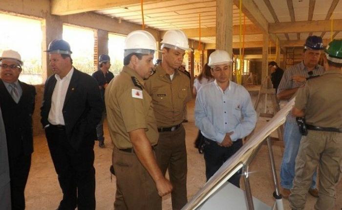 Comandante Geral visita obra de construção do 46º BPM da cidade de Patrocínio