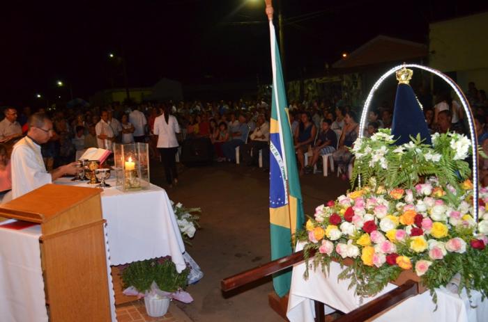 Festa em Louvor a Nossa Senhora Aparecida atrai milhares de fiéis ao Bairro Santa Cruz na cidade de Lagoa Formosa