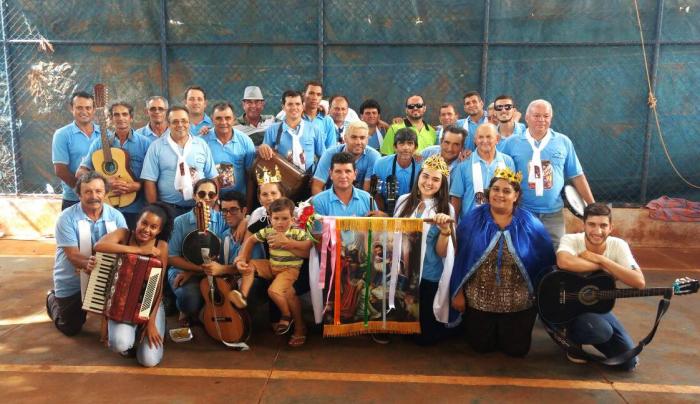 Festa em louvor aos Santos Reis reúne milhares de pessoas no município de Presidente Olegário