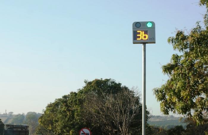 Todos os radares fixos da MG 354 entre Patos de Minas á Lagoa Formosa já estão em funcionamento