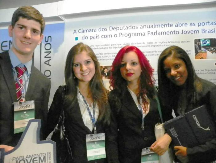 Iniciadas inscrições para nova edição do Parlamento Jovem da Câmara Federal 