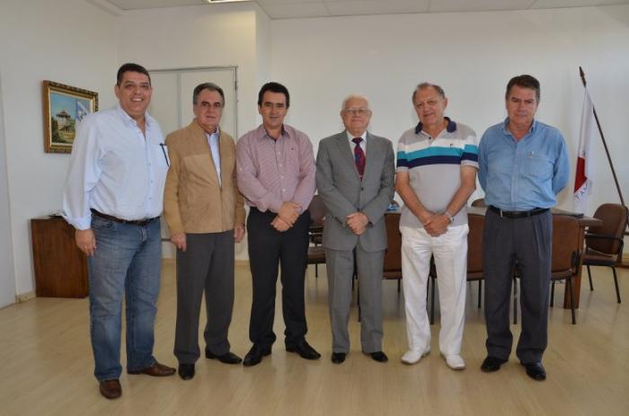 Ex-Prefeitos de Patos de Minas visitam Prefeitura Municipal e levam apoio ao prefeito Pedro Lucas