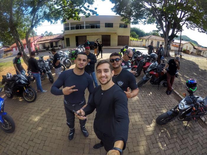 Amigos do motociclista Danilo Menezes que perdeu a vida em acidente divulga vídeo em sua homenagem