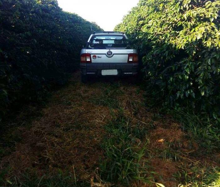 Fazenda no município de Presidente Olegário é assaltada e  bandidos levam grande quantidade de defensivos agrícolas, duas motos e um automóvel