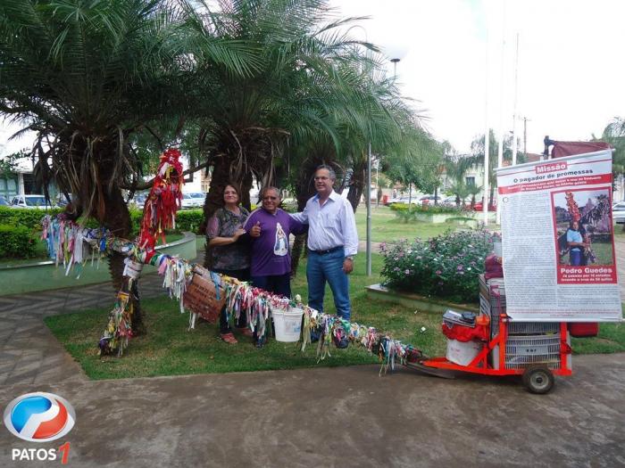 Pelegrino sai do estado de Pernambuco com destino a Goiás e é recebido pelo Prefeito de Lagoa Formosa