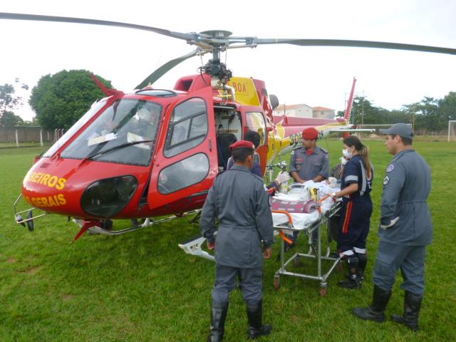 Operação conjunta do Corpo de Bombeiros e SAMU de Patos de Minas realiza transferência de criança em estado grave para Belo Horizonte