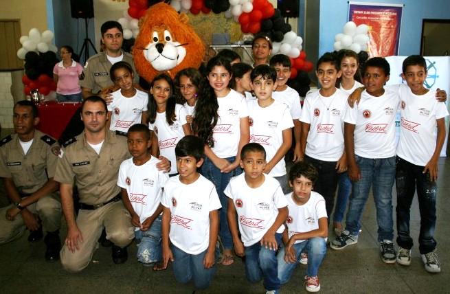 PROERD de Presidente Olegário realiza formatura de 95 estudantes