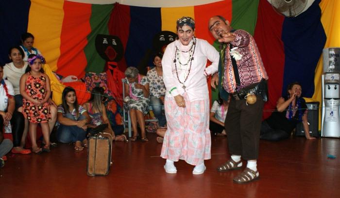 Peça de teatro realizada na Casa de Repouso de Lagoa Formosa faz sucesso entre os idosos e colaboradores do local