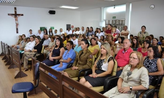 Câmara Municipal de Patos de Minas realiza homenagem ao Dia Internacional da Mulher