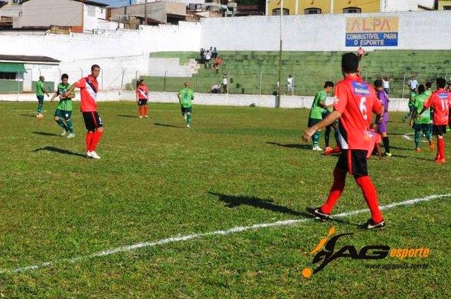 Santa  Cruz vence o Sparta na primeira partida da final do Regional e joga por empate em Lagoa Formosa para ser campeão