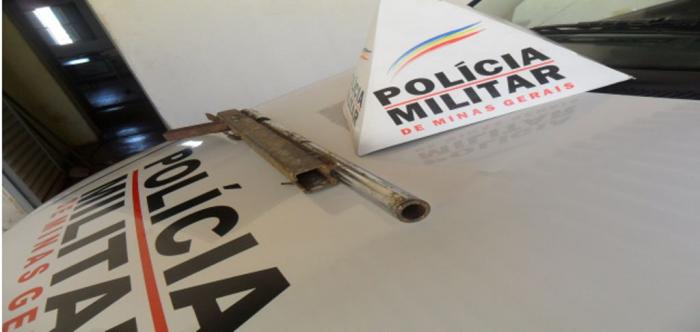 PM de Serra do Salitre apreende arma caseira em casa de homem esfaqueado