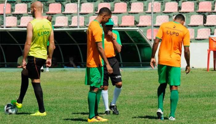 América treina no estádio Bernardo Rubinger no último trabalho antes de enfrentar a URT neste Domingo (10) em Patos de Minas