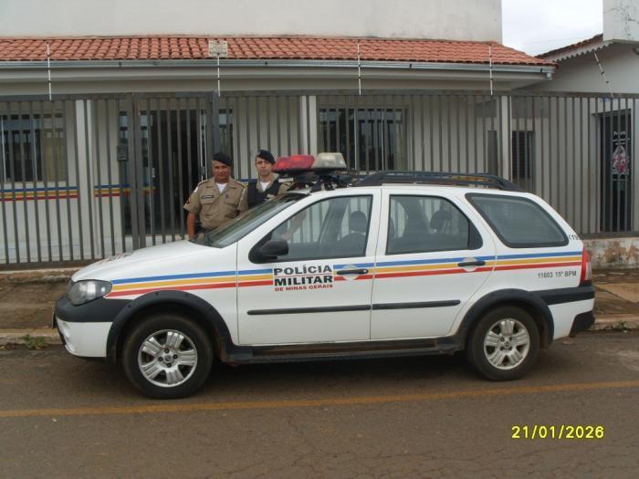 Homem ameaça policial com arma de fogo capota carro e sofre graves ferimentos em Carmo do Paranaíba