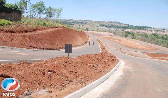 Liberado para o tráfego antes de concluir as obras prolongamento da Fátima Porto já registra acidente de trânsito