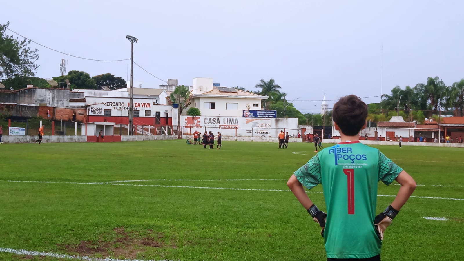 Patos 1 - Notícias de Patos de Minas e região  Ao Vivo: Assista o jogo  entre Escolinha da Prefeitura de Lagoa Formosa e Show de Bola pela Copa  Mirim