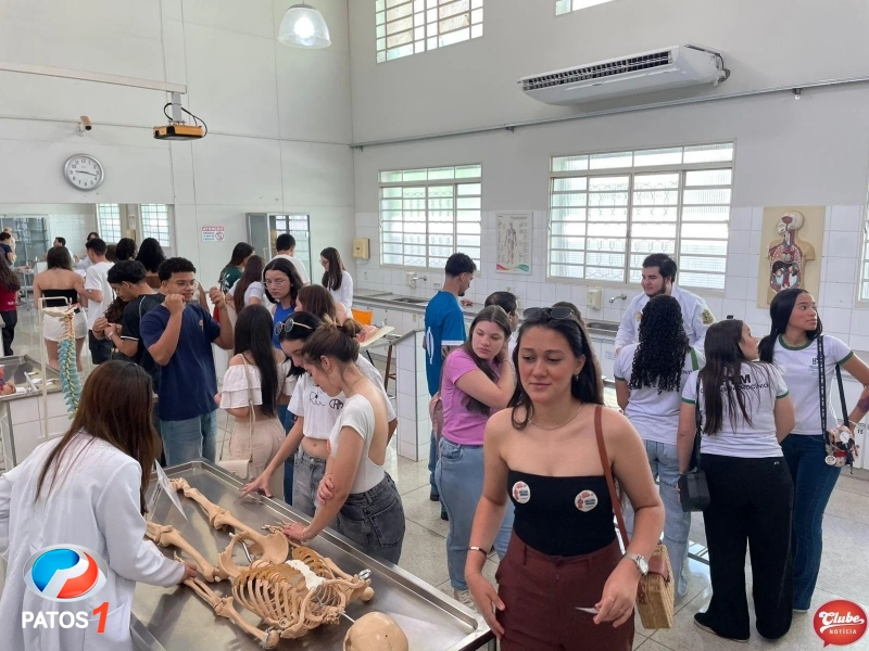 clique para ampliar Observatório do UNIPAM reúne cerca de 10 mil estudantes, em Patos de Minas