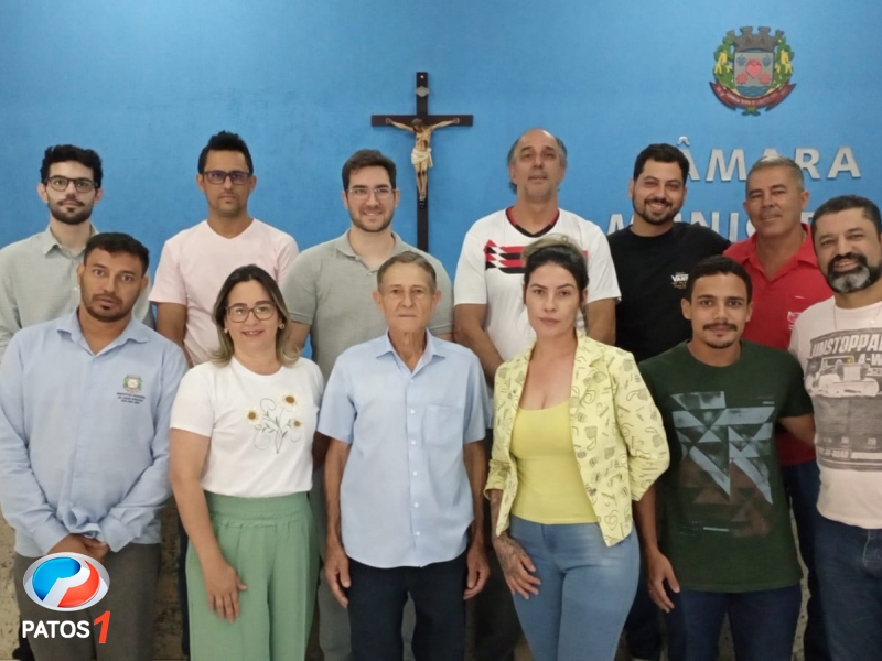 clique para ampliar Procurador do município de Lagoa Formosa faz reunião com vereadores para mostrar dados e recomendações do Ministério Público sobre o Canil