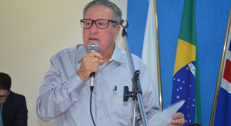 Vereadores de Lagoa Formosa votam contas do município relativas ao ano 2000
