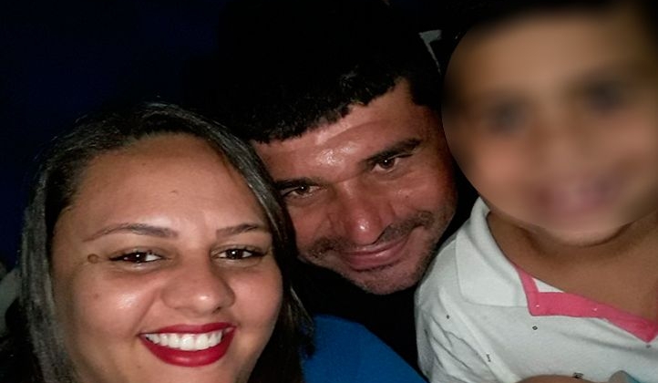 Mulher de Carmo do Paranaíba teve o filho e o marido presos nos EUA
