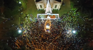 Missa e procissão marcam encerramento da Festa de Nossa Senhora da Piedade em Lagoa Formosa