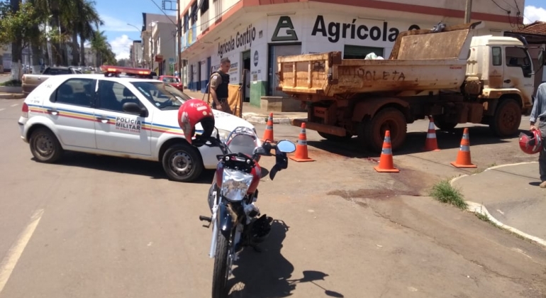 Homem de Carmo do Paranaíba compra motocicleta e morre após percorrer apenas 3 quilômetros com o veículo