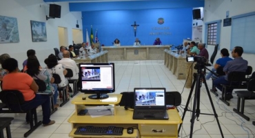 Assista ao VIVO pelo FACEBOOK a tomada de posse da nova mesa diretora da Câmara Municipal de Lagoa Formosa