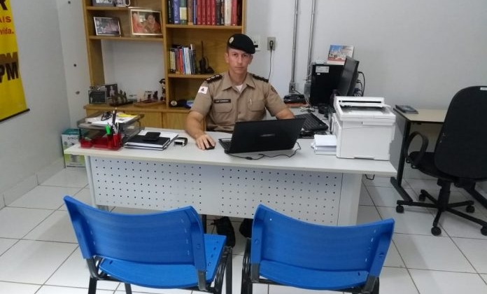 Polícia Militar faz parceria com a ANATEL para bloquear telefones roubados e furtados Polícia Militar faz parceria com a ANATEL para bloquear telefones roubados e furtados