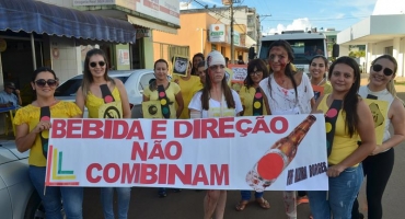 Secretaria de saúde de Lagoa Formosa realiza arrastão contra a dengue e riscos no Carnaval