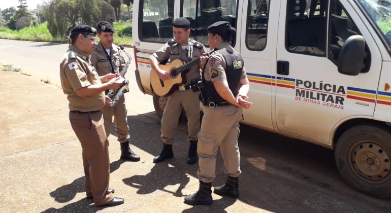 Polícia Militar de Patos de Minas comemora o Dia Internacional da Mulher