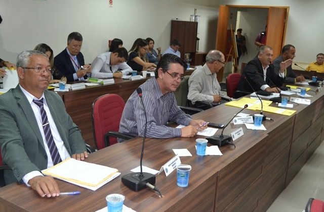 Projeto que permite instalação de válvulas pare retenção de ar em registros de água é aprovado em Patos de Minas Projeto que permite instalação de válvulas pare retenção de ar em registros de água é aprovado em Patos de Minas