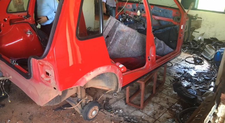 Polícia Civil descobre desmanche de carros em chácara em Patos de Minas