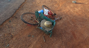 Ciclista de 56 anos morre ao ser atropelado por carreta em Lagoa Grande Ciclista de 56 anos morre ao ser atropelado por carreta em Lagoa Grande
