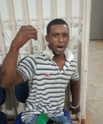 Vítima tenta apaziguar briga e acaba esfaqueada em Rio Paranaíba, autor foi preso Vítima tenta apaziguar briga e acaba esfaqueada em Rio Paranaíba, autor foi preso