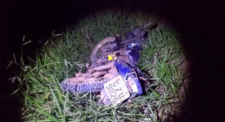 Mulher grávida sofre fratura exposta em acidente na BR-354 próximo à Carmo do Paranaíba